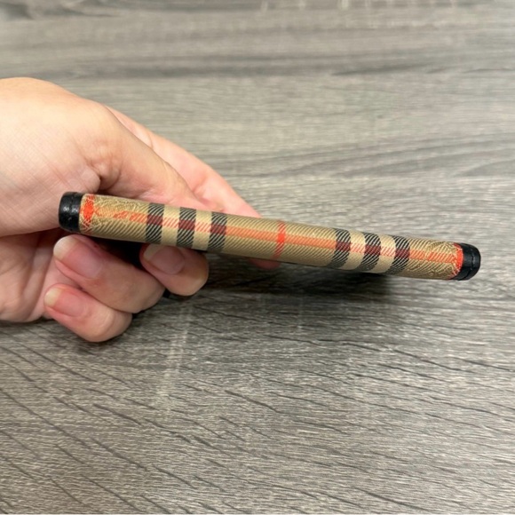 Vintage Burberry’s Nova Check Card Holder / Wallet - Picture 3 of 8